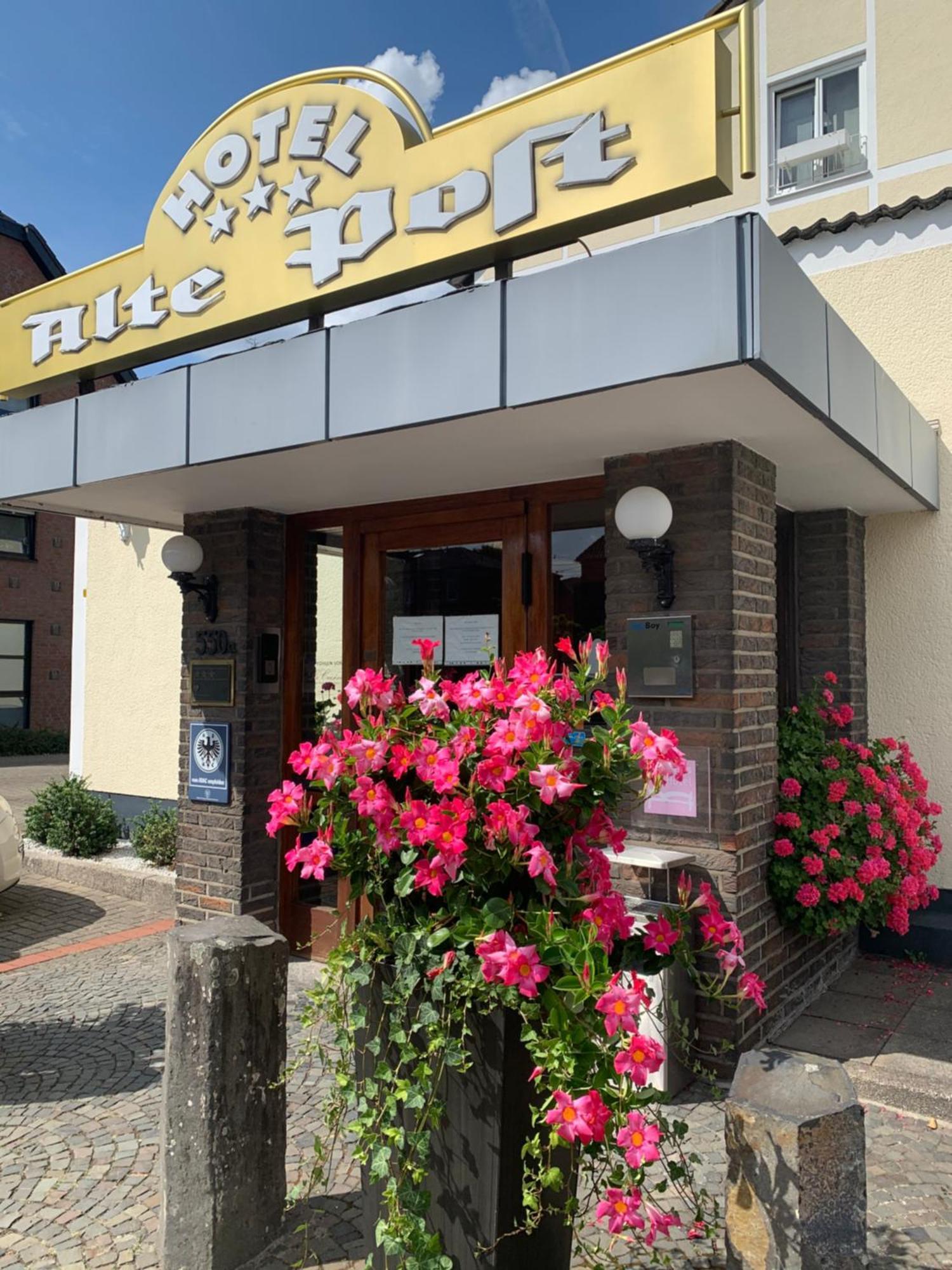 Hotel Alte Post Krefeld Buitenkant foto