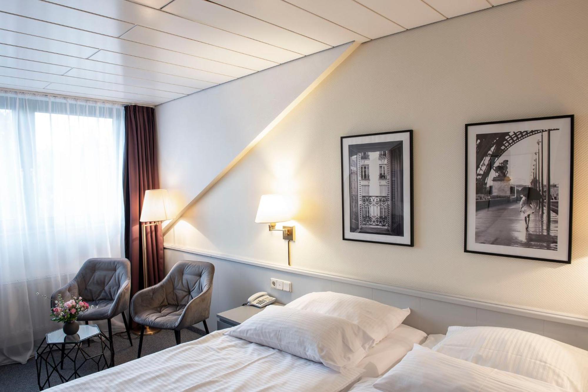 Hotel Alte Post Krefeld Buitenkant foto