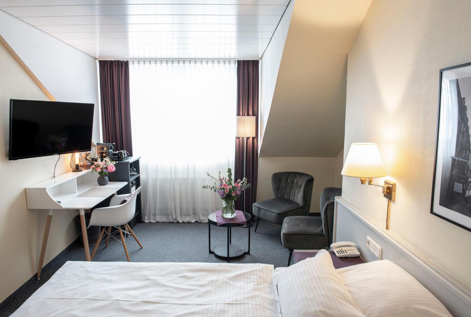 Hotel Alte Post Krefeld Buitenkant foto